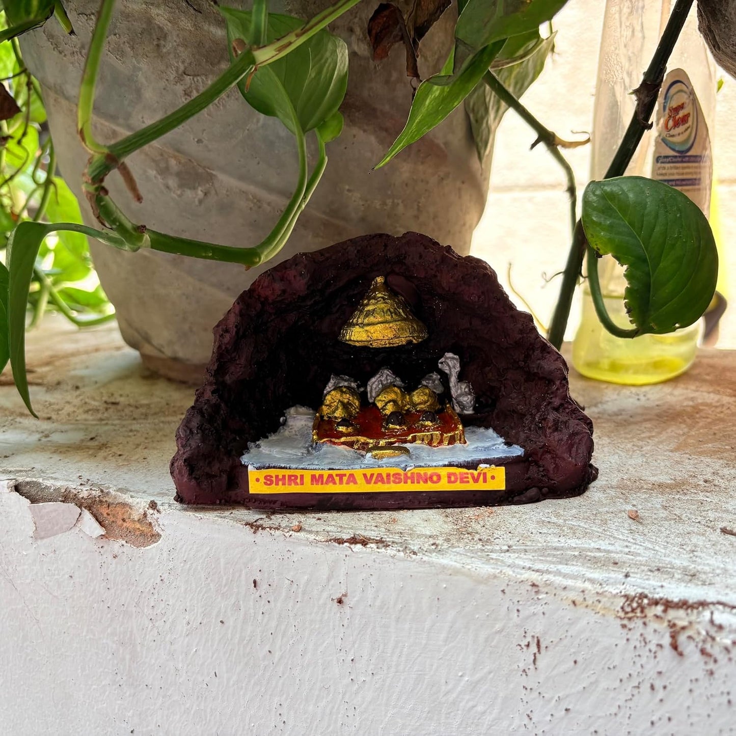 santarms Handmade MATA Vaishno Devi Ji Idol - Divine Vaishno Devi Gufa Statue Resin Craft for Religious Worship & Home Temple Decor for Devotees (Jammu & Kashmir)