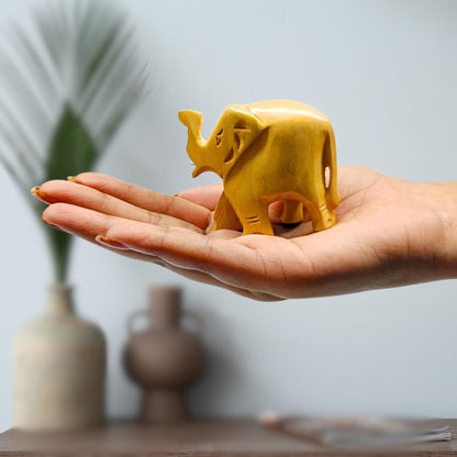 santarms Handmade Wooden Elephant (3 Inch, Brown Colour) - Exquisite Miniature Elephant Showpiece for Tabletop, Home & Office Decoration, Ideal Gift for Traditional Handcrafted Decor 1Pcs