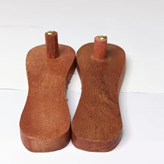santarms Handcrafted Wooden Khadau Slippers | Traditional Brown Footwear For Baby Boys Pooja Authentic Charan Paduka Pairs Comfort & Spiritual Rituals Durable, Foot Feet Pack Of 1