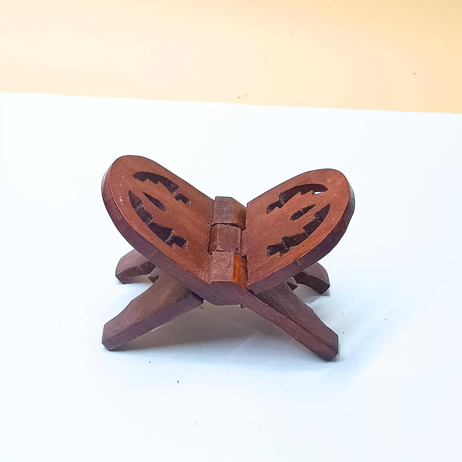 Santarms Santarms Wooden Holy Book Stand Rehal for Pooja | 6 Inch Premium Rehal for Reading Geeta, Bible, Quran, and Holy Books | Handcrafted Wooden Book Holder for Home and Spiritual Gifting