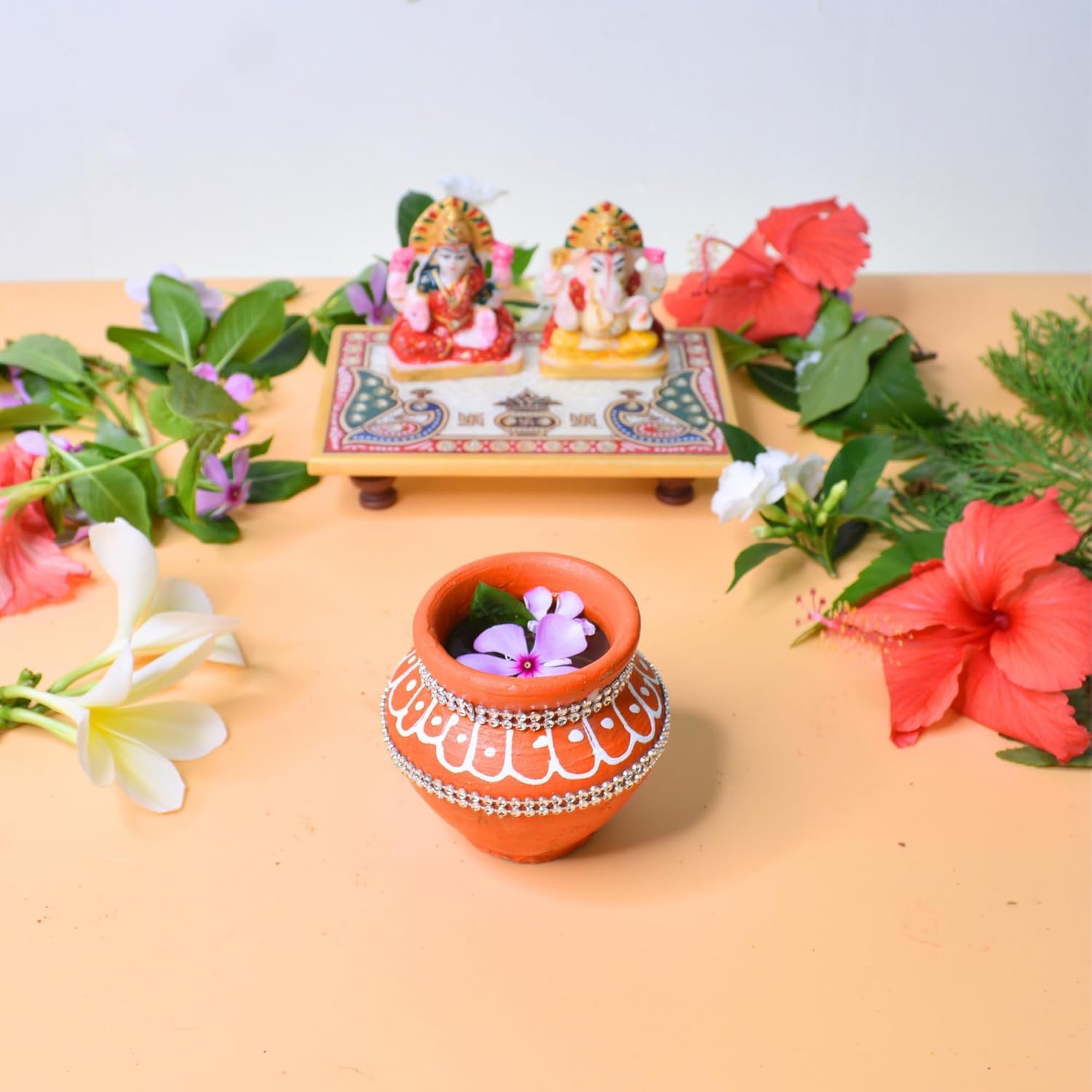 santarms Traditional Govardhan Pooja Parvat Goverdhan Soil Matki | Decorative Diwali Pooja Item for Home | Handcrafted Matka for Festival Rituals & Spiritual Celebrations