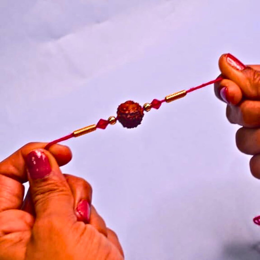 santarms Rudraksha Rakhi for Brother – Spiritual Beans Thread with Roli and Chawal – Pure Natural Rudraksh Raksha Bandhan Rakhi for Bhai