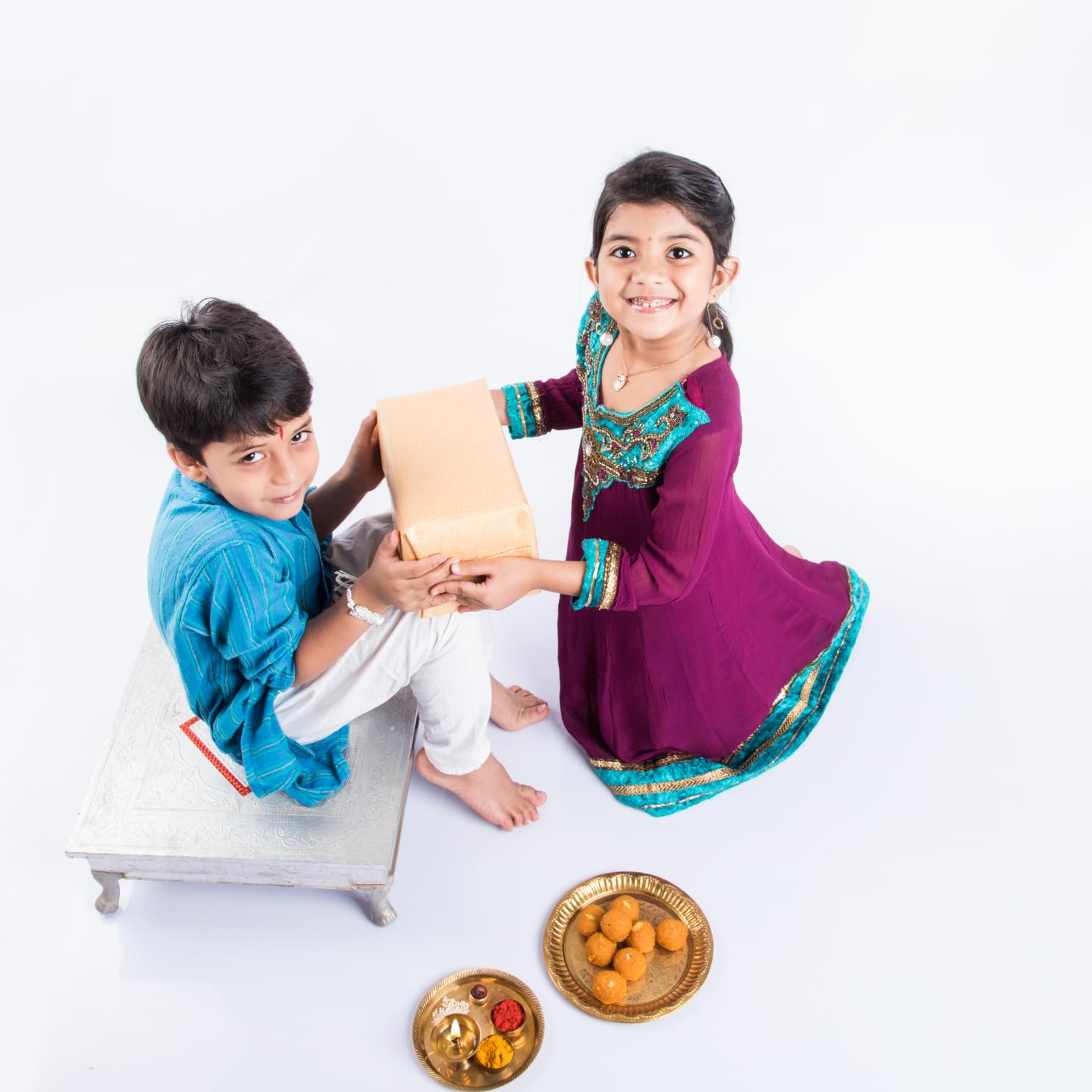 santarms Rakhi Festival 2025 | Exquisite Rakshabandhan Rakhis Online | Designer Rakhi Set Pack of 2 | Celebrate Raksha Bandhan with Love