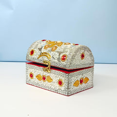 santarms Jewelry Box (White) Shringar Box Married Marriage Women Wedding Gift Gift Vanity Box with Wedding Gift Valentine Gift Gift for Girlfriend jewellery box, Pack of 1