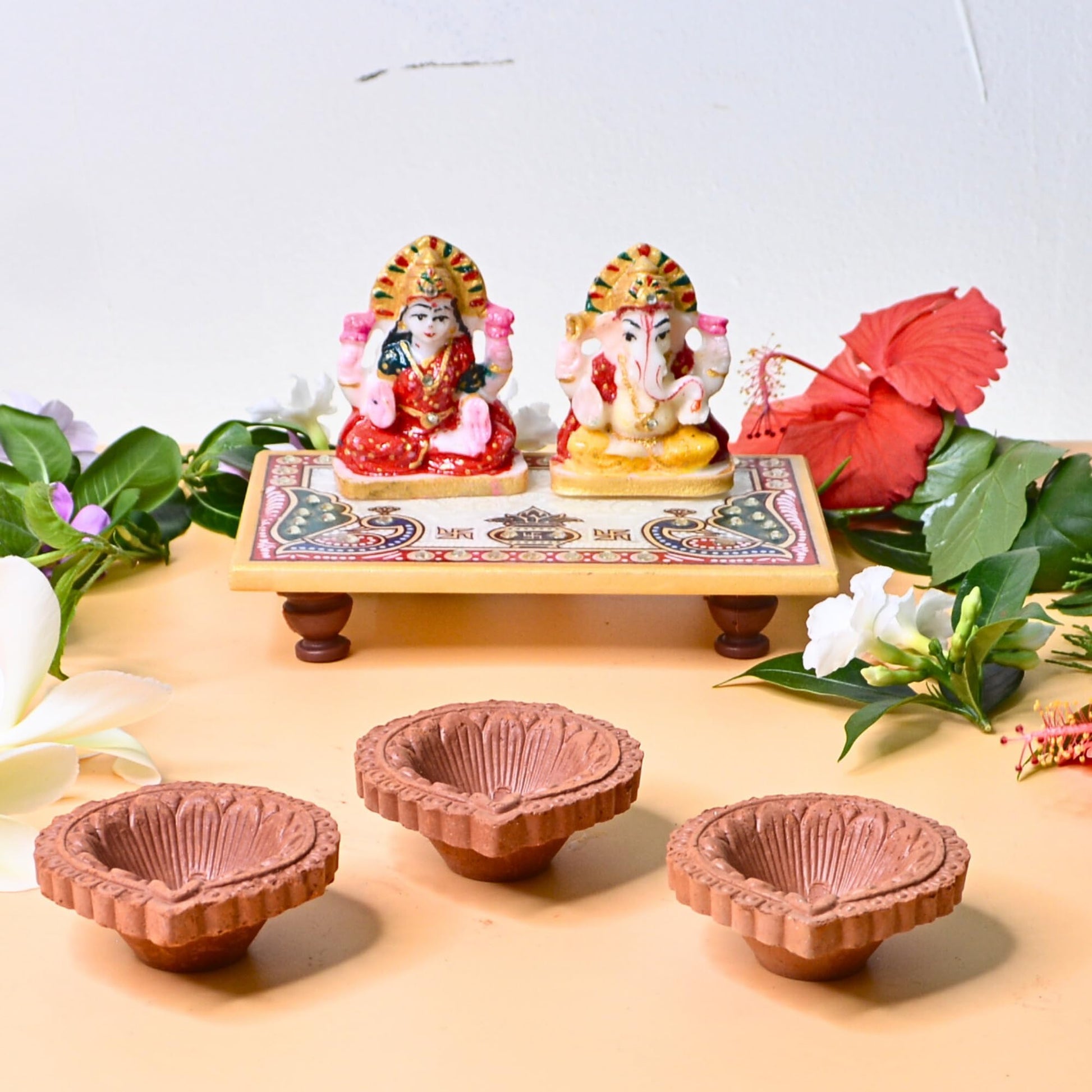 Santarms Mitti Diya for Diwali Decor for Pooja, Home Decoration & Gifts Diya for Home Diwali Festival Decoration, Diya for Laxmi Poojan (1 Pair)