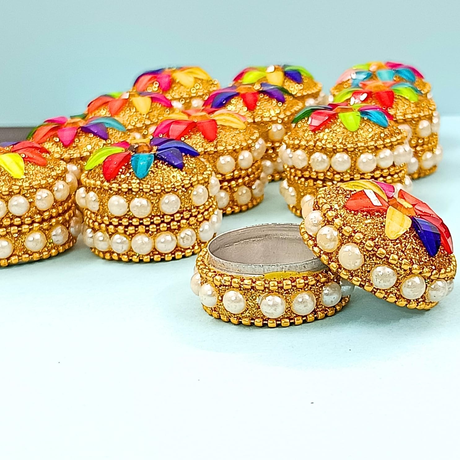 santarms Kumkum Box Set, Puja Round Sindur Dani Dabbi, Beautifully Designed Moti Dibbi (Pack of 12)