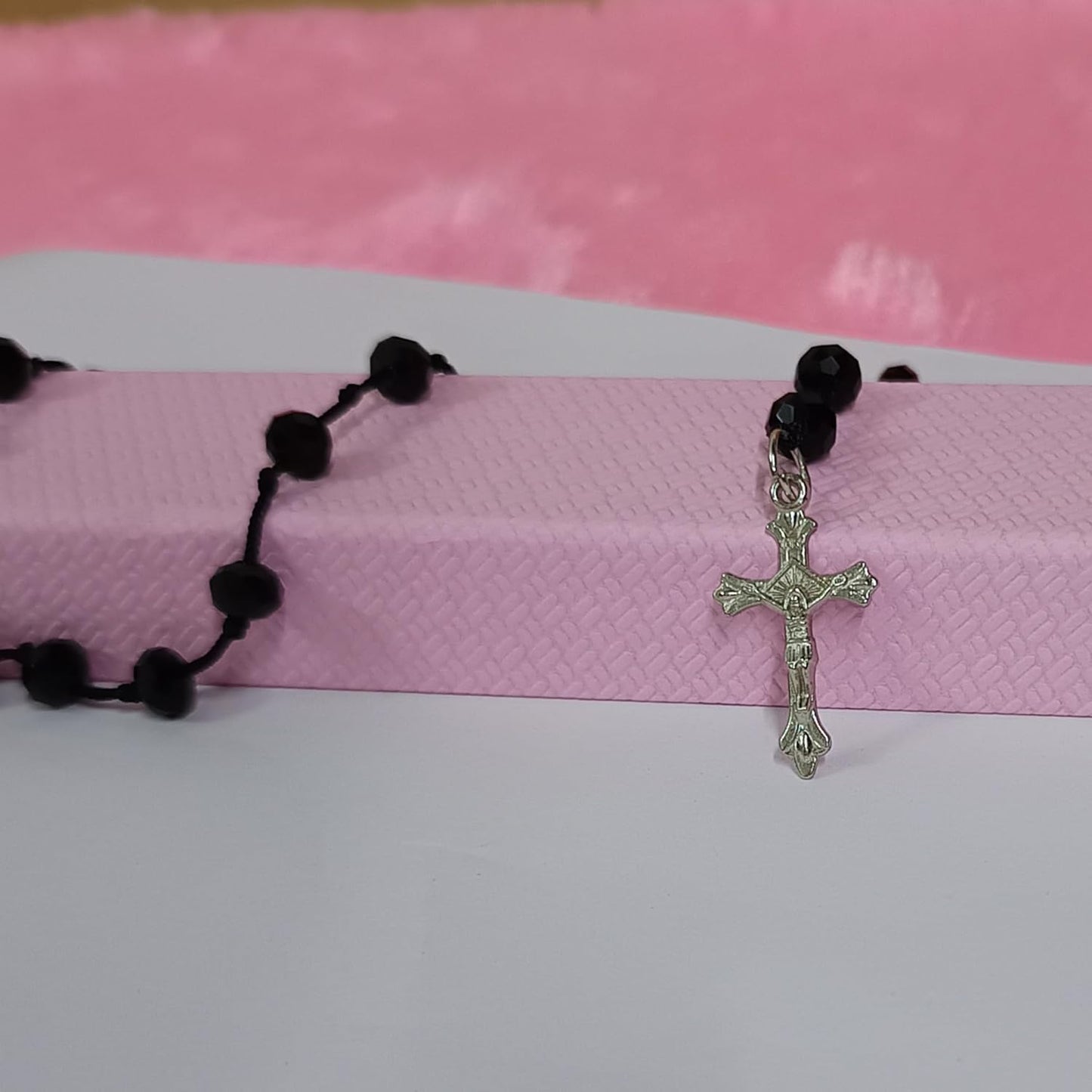 santarms Jesus cross Catholic Praying Rosary chain Jesus Christ Cross Christian Antique Locket mala Necklace Christmas Religious for use Men and Women, Pack of 1