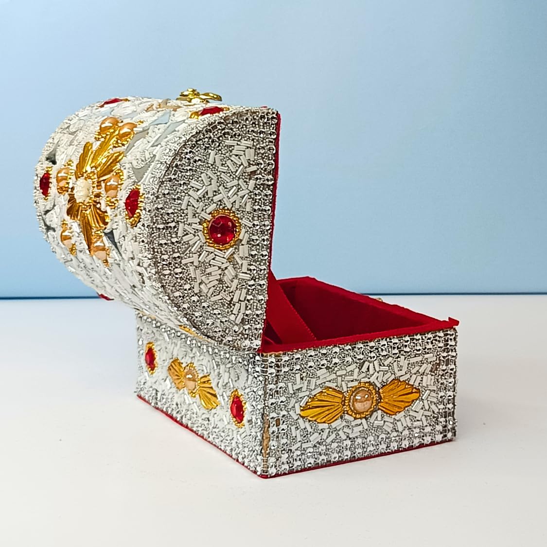 santarms Jewelry Box (White) Shringar Box Married Marriage Women Wedding Gift Gift Vanity Box with Wedding Gift Valentine Gift Gift for Girlfriend jewellery box, Pack of 1