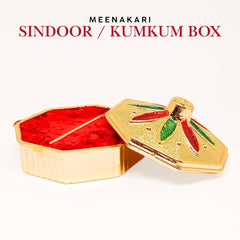 santarms Traditional Kumkum Sindoor Box – Beautiful Handcrafted Design for Weddings & Pooja Essentials