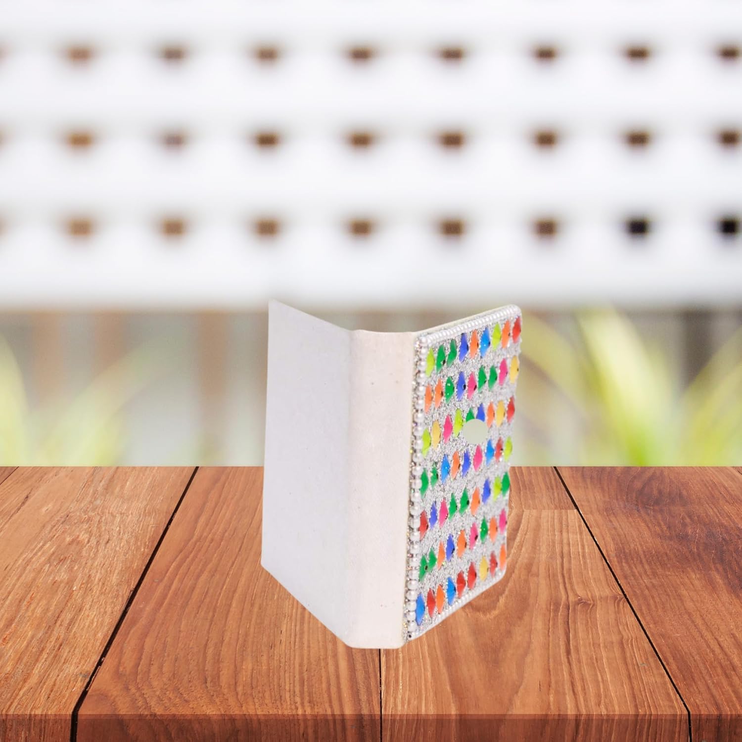 santarms Pocket Diary This beautifully handcrafted paper diary is a perfect Small Size (White)
