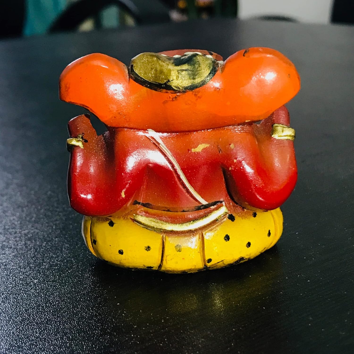 santarms sidhivinayak Ganesh Idol Statue - Idol for car Dashboard - Ganesha for Gift Items or Home décor Decoration Accessories - Size : 2 inch