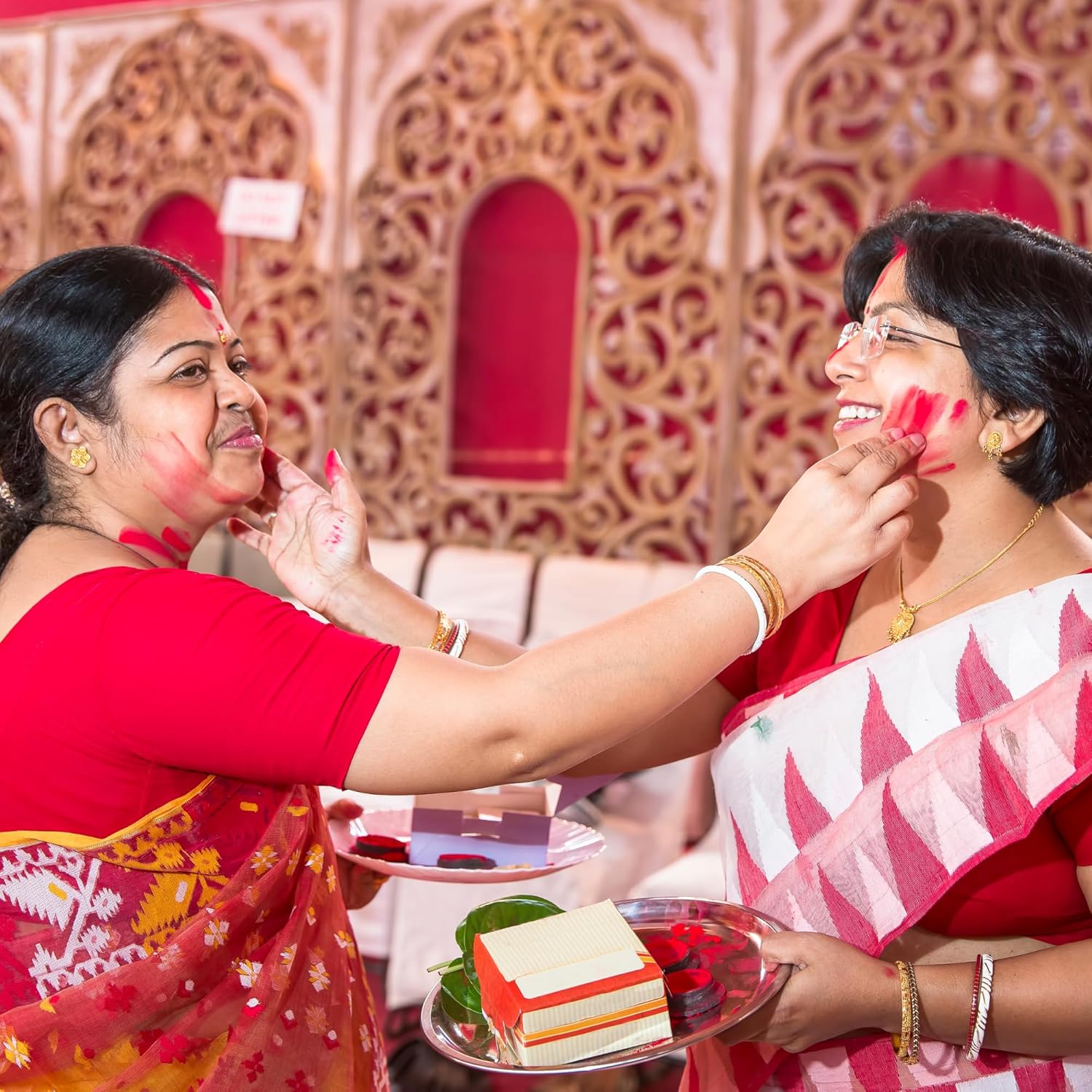 Santarms Natural Organic Sindoor Dust – 100gm Red Sindoors Kumkum Powder For Women | Traditional And Pure Kumkum For Rituals And Puja Wedding Items