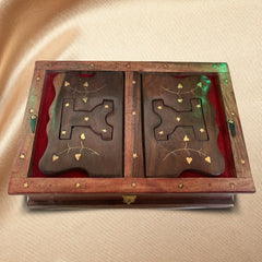 santarms Wooden Handmade Book Box, Holy Book Reader for Home Decor (Brass work) Sheesham Wood, Super Shiny Polished, 1 pcs
