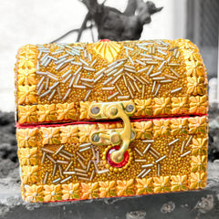 santarms Golden Small Vanity Gift Box – Perfect for Jewelry, Watches, Earrings, Accessories, and Return Gifts – Elegant and Luxurious Gift Box for Special Occasions