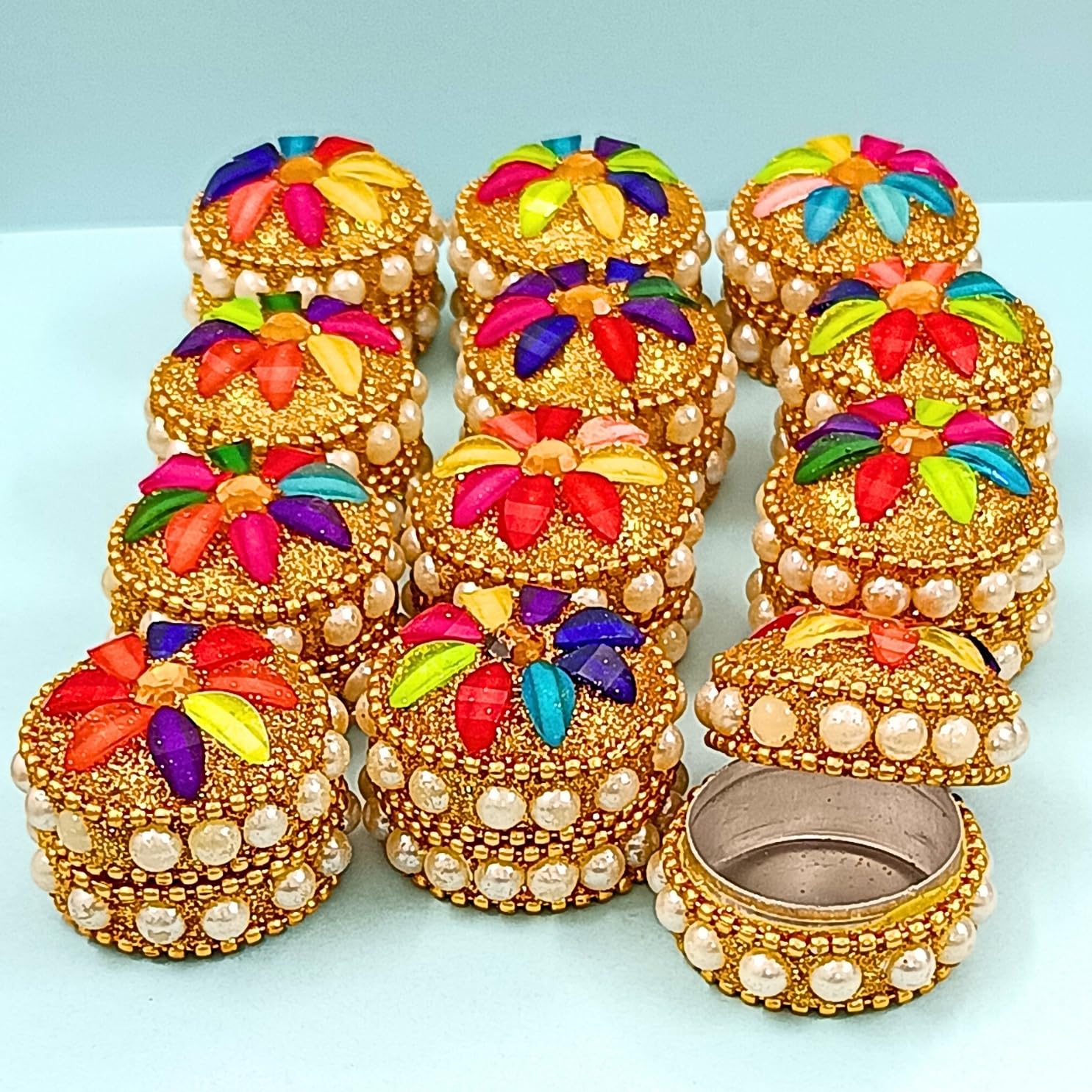 santarms Kumkum Box Set, Puja Round Sindur Dani Dabbi, Beautifully Designed Moti Dibbi (Pack of 12)