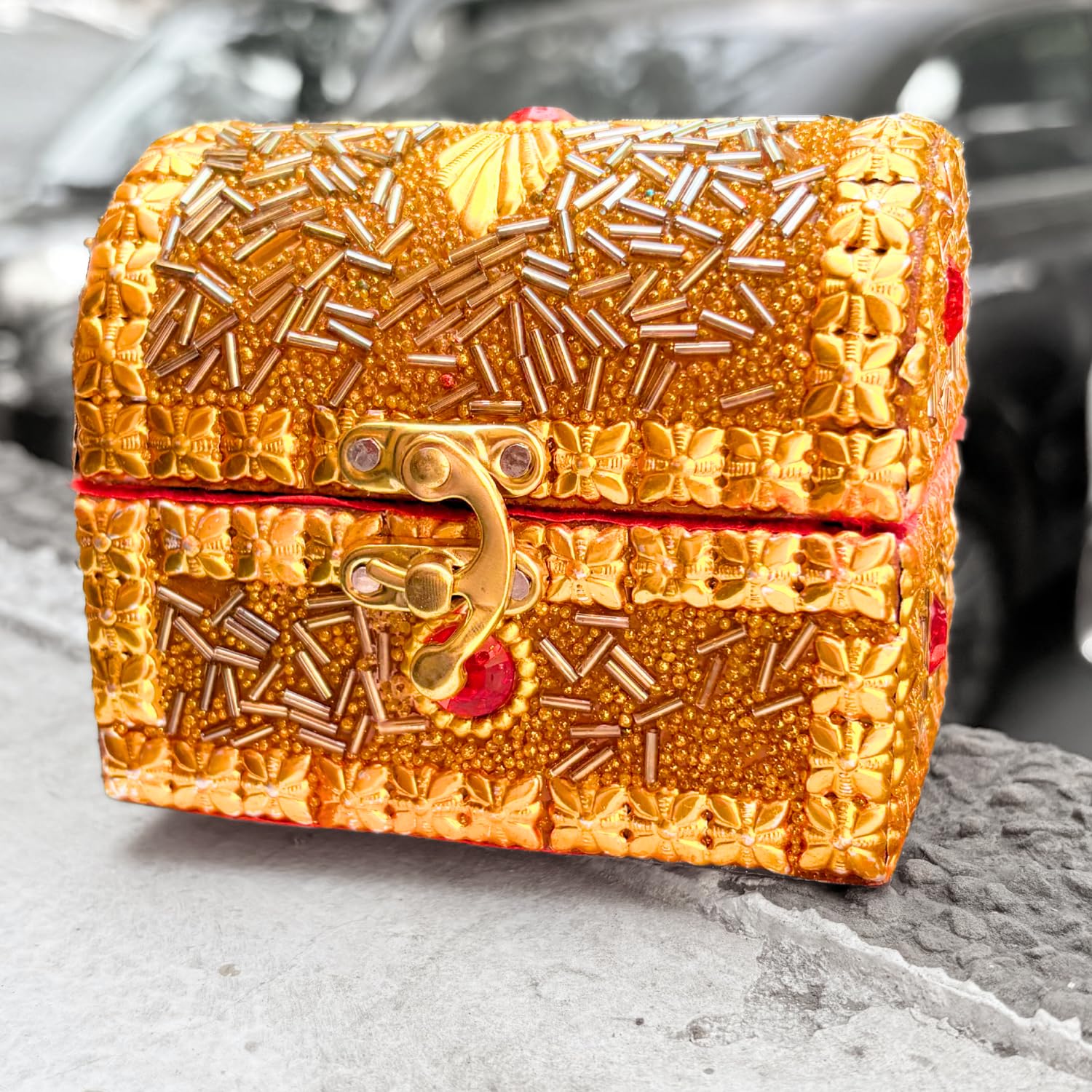 santarms Golden Small Vanity Gift Box – Perfect for Jewelry, Watches, Earrings, Accessories, and Return Gifts – Elegant and Luxurious Gift Box for Special Occasions