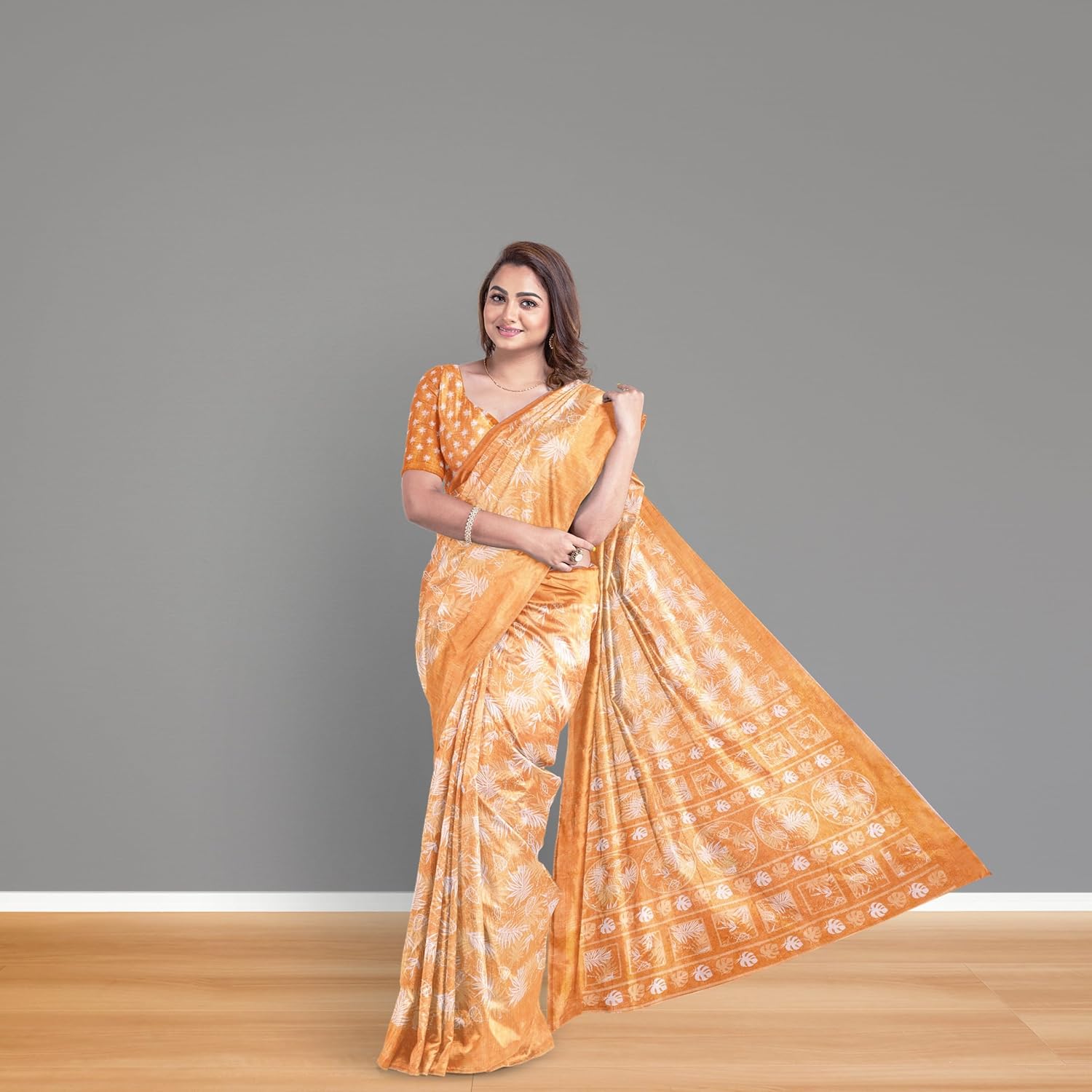 Hira Silk Saree with Unstitched Blouse, Kumkum Box and Sindur for Women