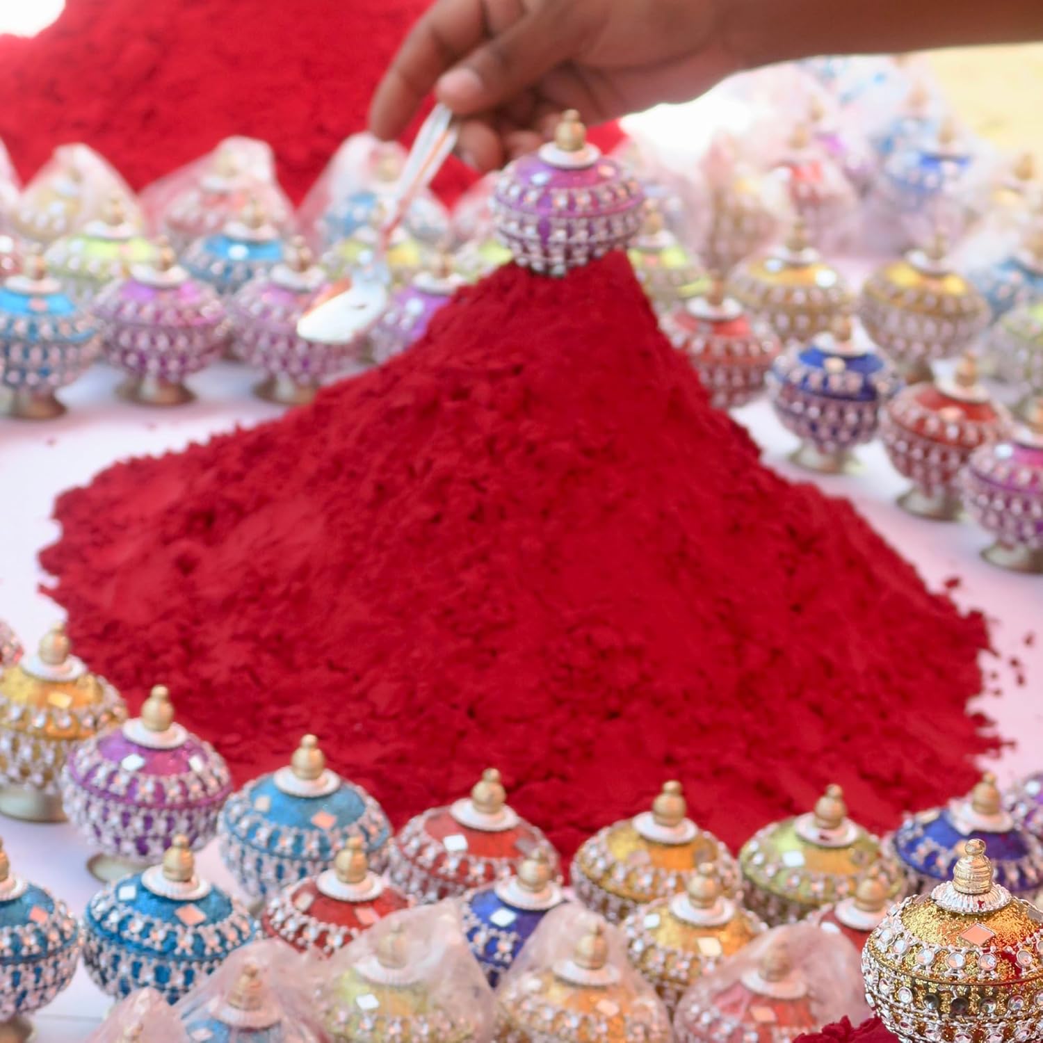 Santarms Natural Organic Sindoor Dust, 50gm Sindoor (Red) kumkum powder for married women, Pure & Chemical-Free for girls