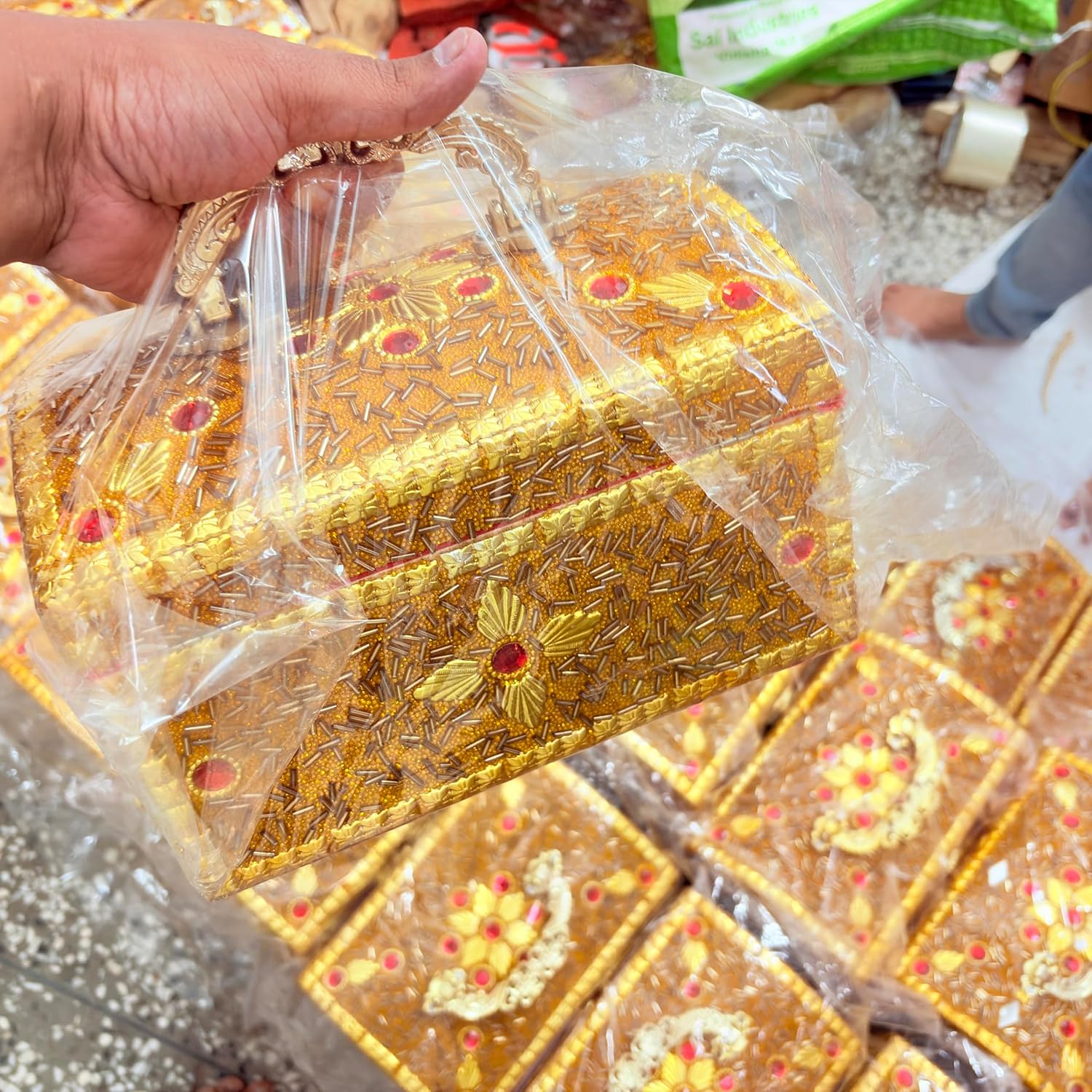 santarms Handmade Wooden Rajwada Vanity Makeup Storage Box | Traditional Decorative Bangle Decor Gift Packing Boxes for Wedding Items | Stylish Wood Vintage PACK OF 1Pcs