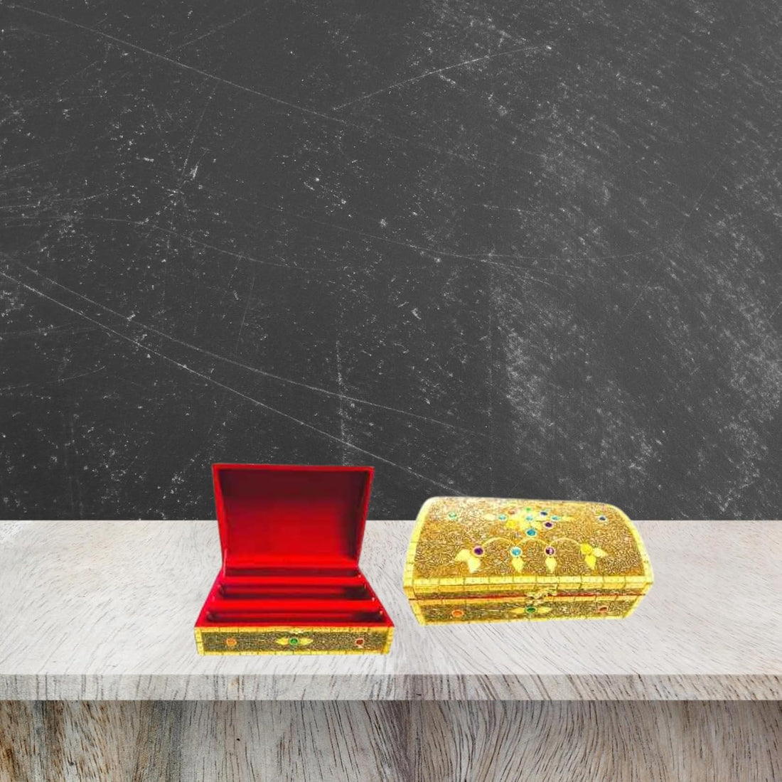 Santarms Golden Wooden Jewelry & Bangle Storage Box – Antique Design