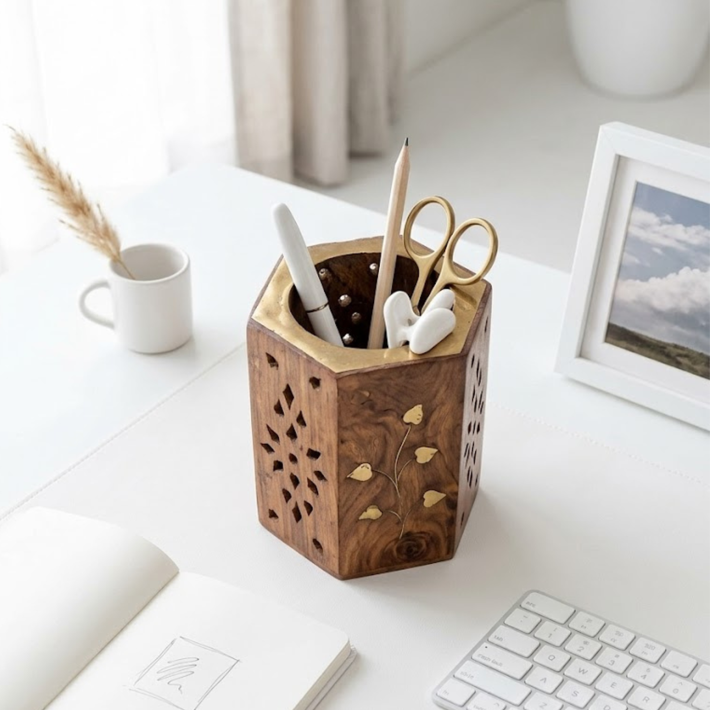 Santarms Handcrafted Hexagonal Wooden Holder with Brass Inlay